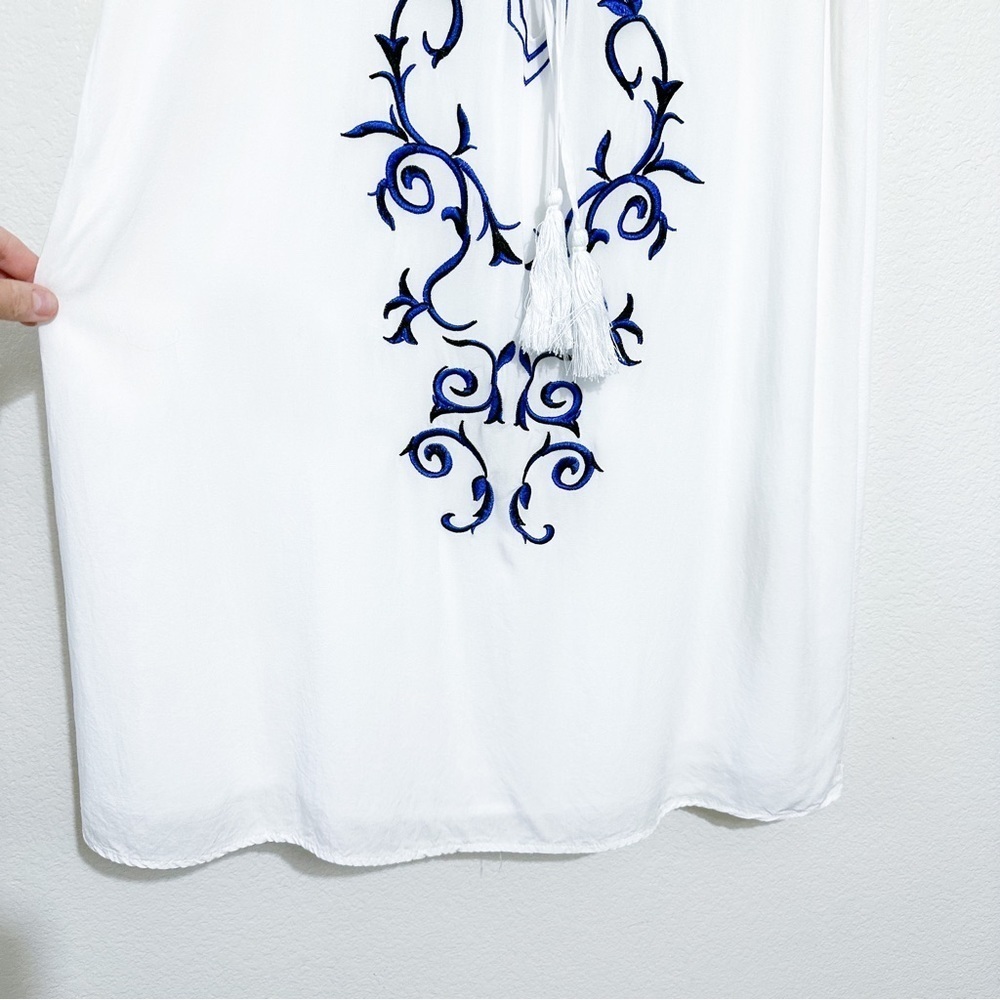 Lulus Down in Kokomo Ivory Embroidered Shift Dress Size S - Picture 7 of 10